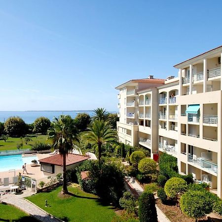 Residence Odalys Les Pins Bleus Juan-les-Pins Bagian luar foto